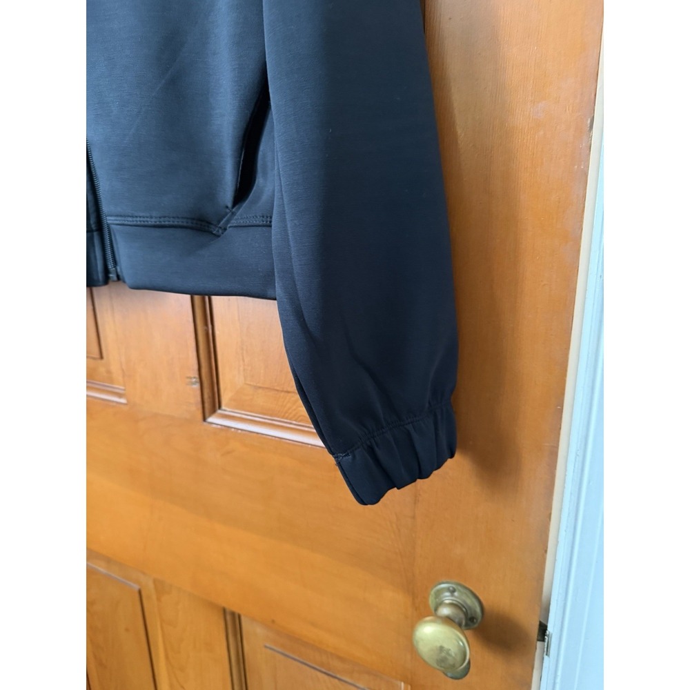 Women's All In Motion Black Airy Sleek Full Zip Jacket Size Small NWT Ultra Soft - Picture 4 of 9